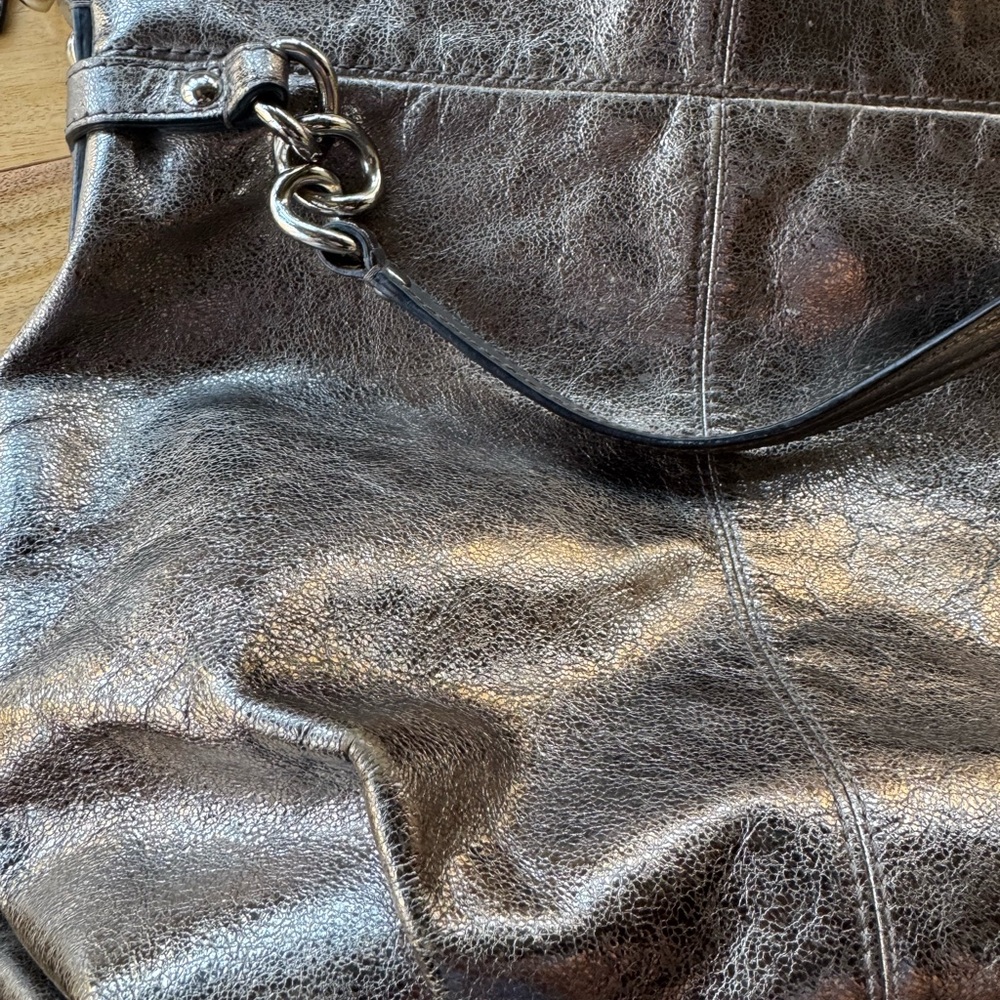Coach Brooke Metallic Silver Women's Leather Purse - Picture 2 of 8
